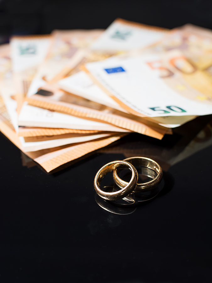 Bezpodielové spoluvlastníctvo: Ako ho chrániť proti dlhom jedného z manželov?